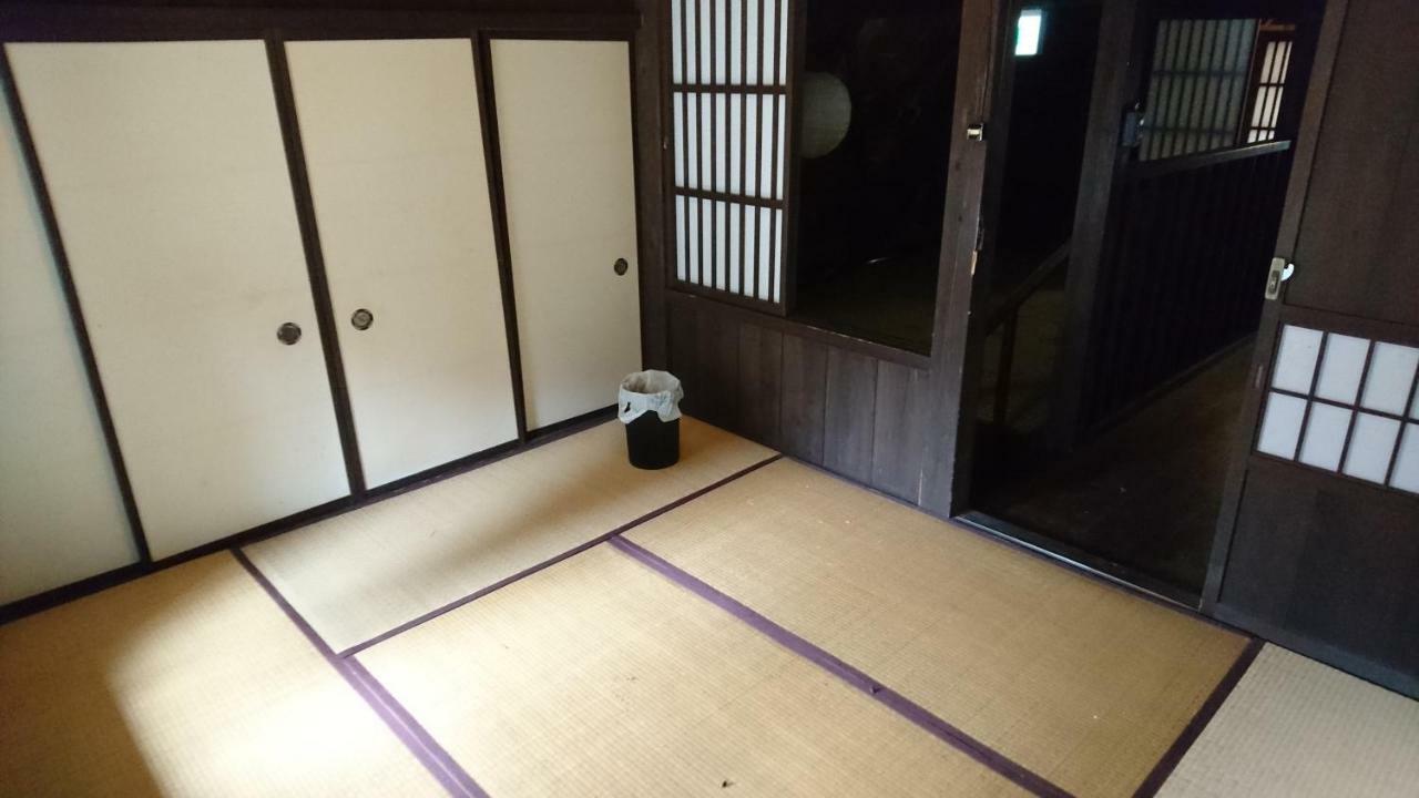 Gokayama Gassho No Sato Hotell Nanto Eksteriør bilde